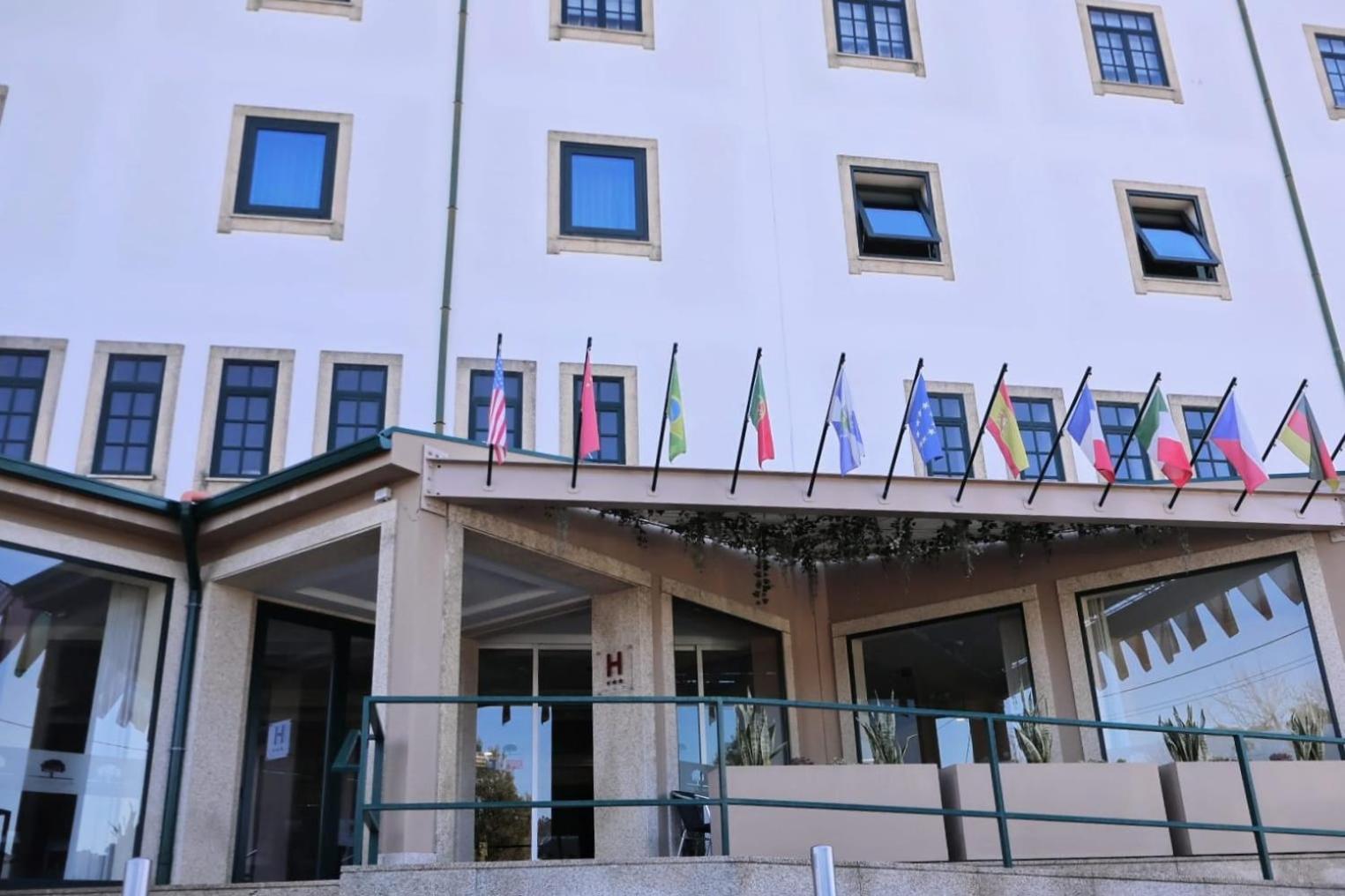 Hotel Santhyago Трофа Екстериор снимка